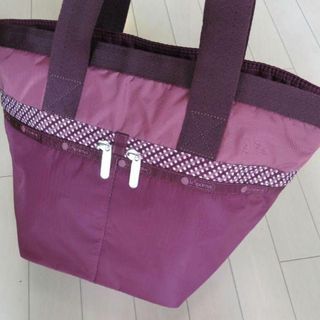 レスポートサック(LeSportsac)の【美品】レスポートサック　トートバッグ　エアルームローズ(トートバッグ)