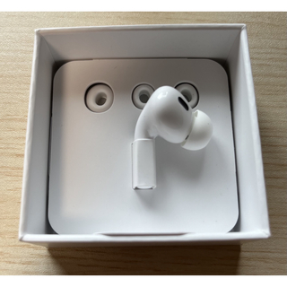 Apple AirPods Pro 2世代 片耳 L 片方 左耳 イヤホンの通販 by わたる ...