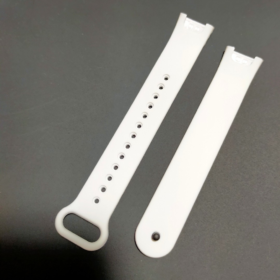 Xiaomi smart band pro　シャオミ　スマートバンドプロ　白 メンズの時計(ラバーベルト)の商品写真