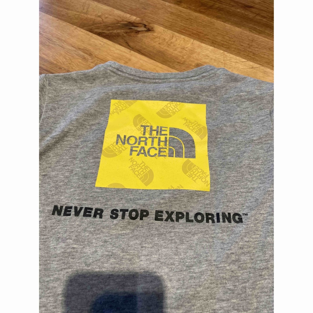 THE NORTH FACE(ザノースフェイス)のノースフェイス　キッズ　Tシャツ キッズ/ベビー/マタニティのキッズ服男の子用(90cm~)(Tシャツ/カットソー)の商品写真