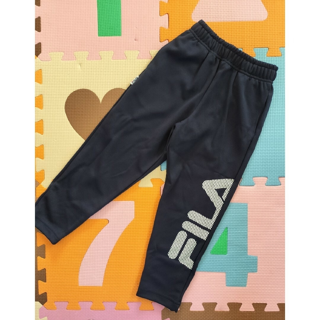 FILA(フィラ)のサイズ110cm　ジャージスーツ　女児　フィラ　キッズ　トレーニングウェア　新品 キッズ/ベビー/マタニティのキッズ服女の子用(90cm~)(その他)の商品写真