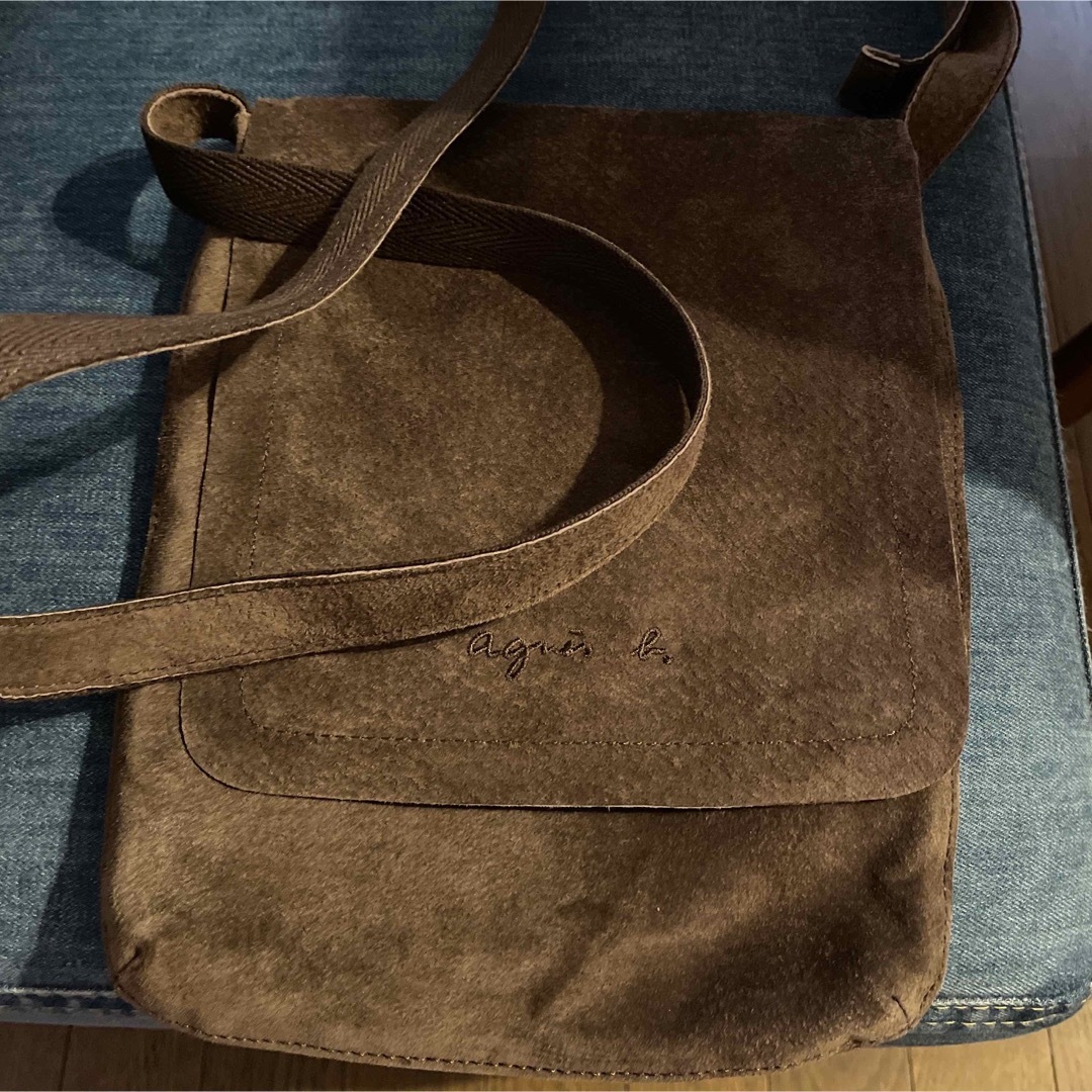 agnes b.(アニエスベー)のアニエスベー ♡スェード生地ショルダーバッグ 茶色 レディースのバッグ(ショルダーバッグ)の商品写真