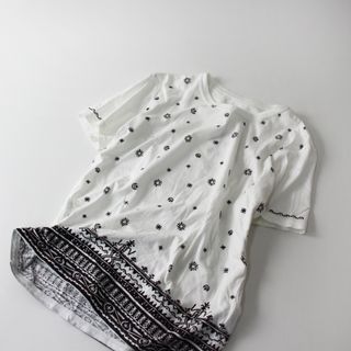 イッセイミヤケ(ISSEY MIYAKE)のハート イッセイミヤケ HaaT ISSEY MIYAKE プリントコットンTシャツ 2/ホワイト 半袖 カットソー【2400013490269】(Tシャツ(半袖/袖なし))