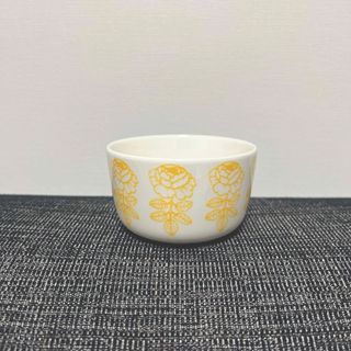 マリメッコ(marimekko)のmarimekko ヴィヒキルース イエロー　日本限定(食器)