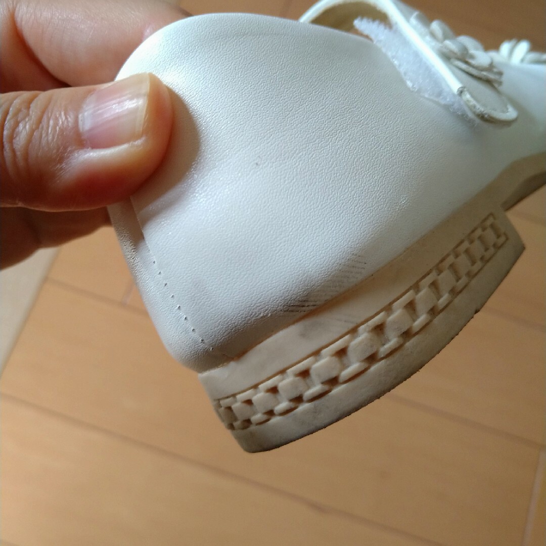 女の子　合皮　フォーマルシューズ キッズ/ベビー/マタニティのキッズ靴/シューズ(15cm~)(フォーマルシューズ)の商品写真