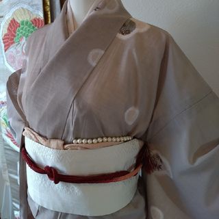 洗える着物ꕤ︎︎薄物ꕤ︎︎ベージュꕤ︎︎小紋小花単衣ꕤ︎︎お出かけお稽古淡色好き(着物)