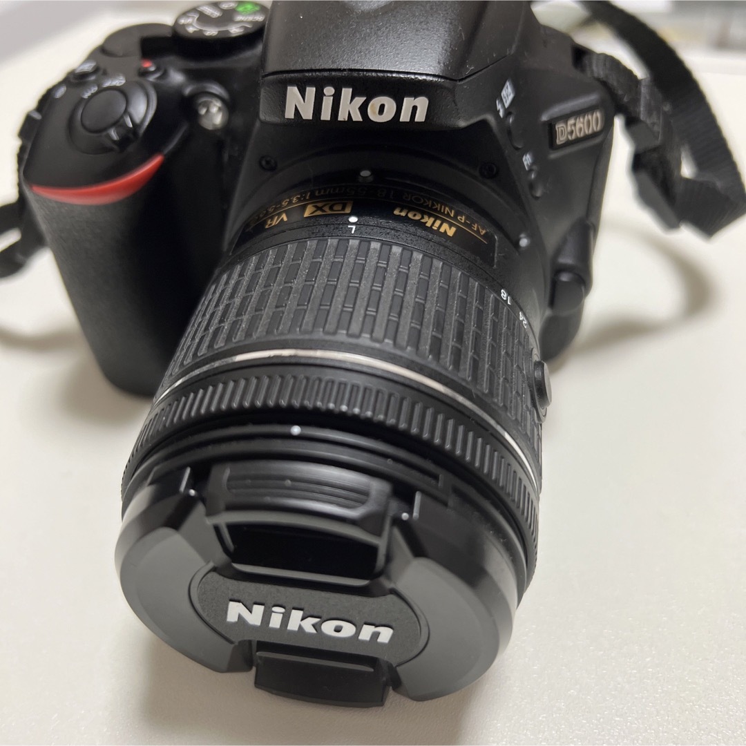 絶賛レビュー続出 【美品】D5600 かつーん、様】Nikon Nikon D5600