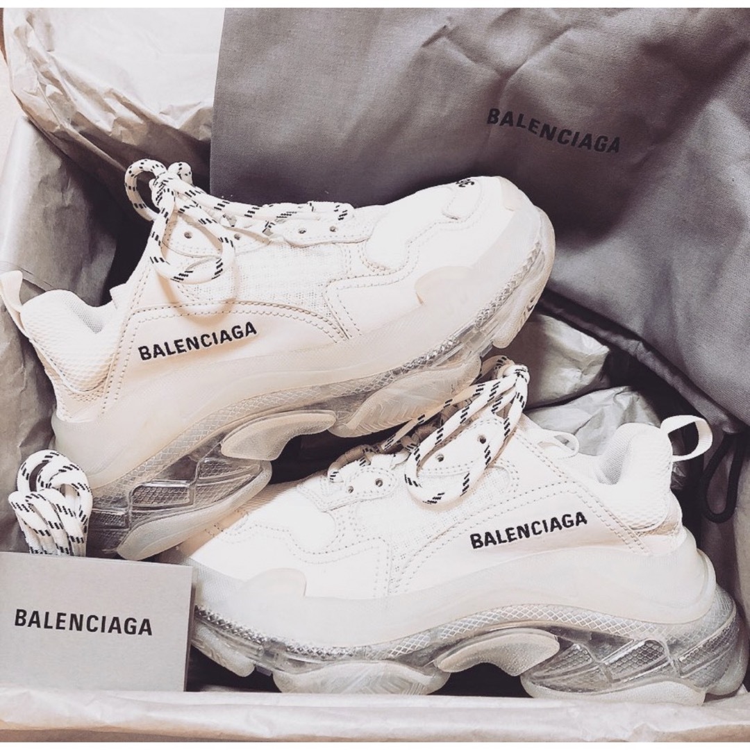 Balenciaga(バレンシアガ)のBALENCIAGA バレンシアガ SneakersトリプルS スニーカー レディースの靴/シューズ(スニーカー)の商品写真