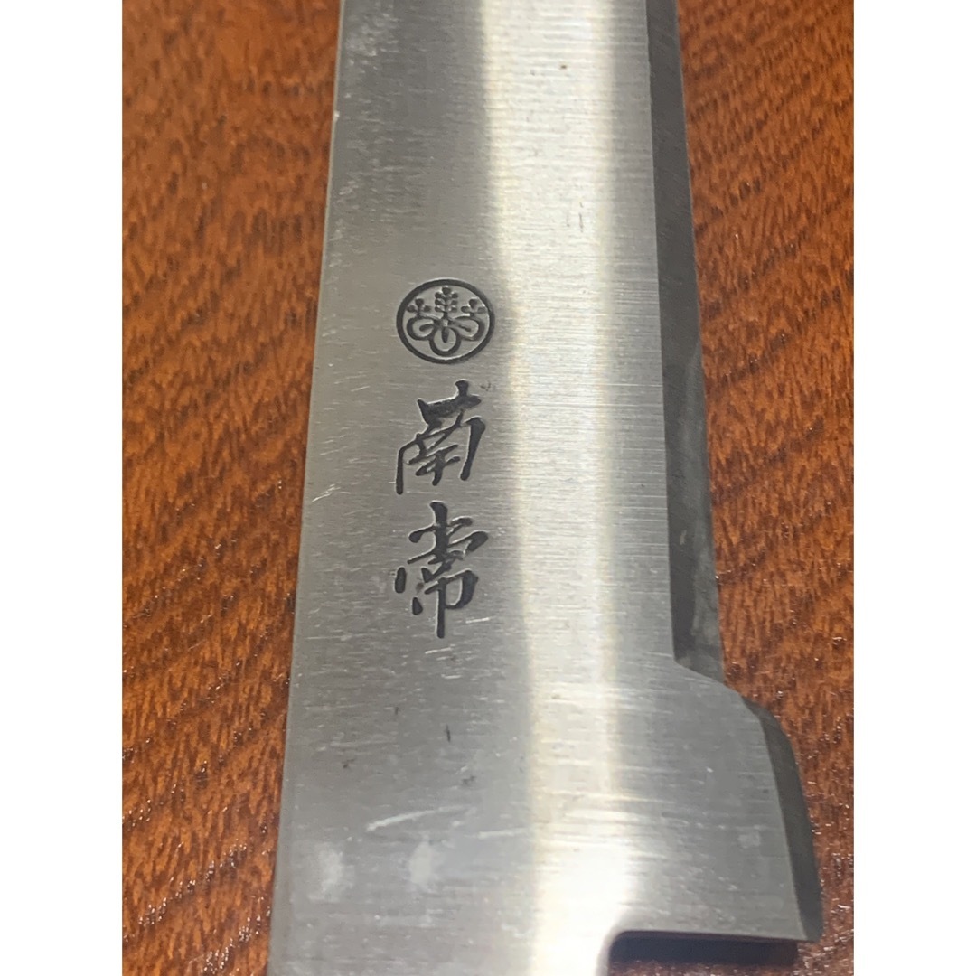 牛刀包丁- 南常-刀都作 全長37cm刃25cm重約146g ☆送料無料の 牛刀包丁- 南常-刀都作 全長37cm刃25cm重約146g ☆送料無料の