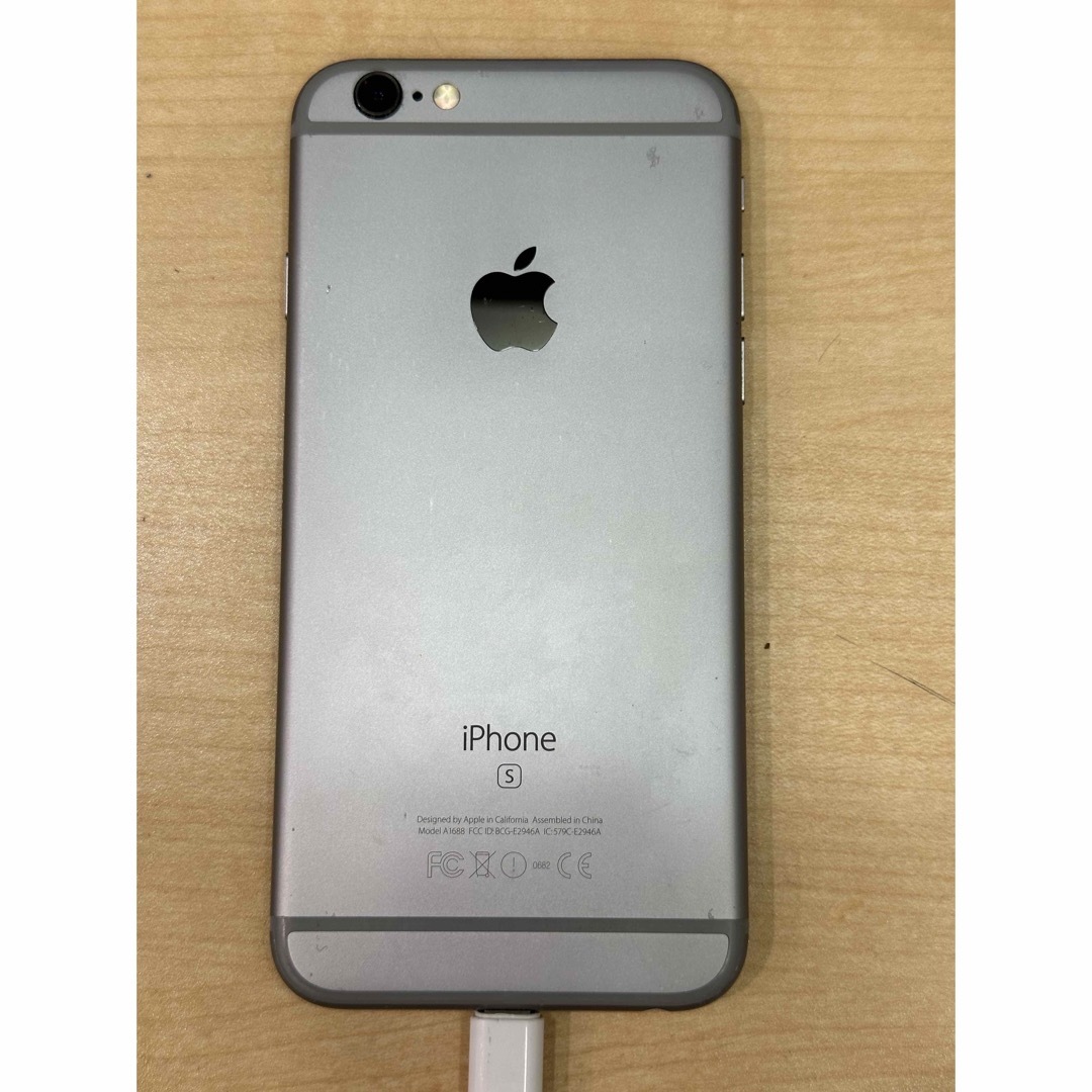 iPhone(アイフォーン)の■ iPhone 6s Space Gray 64 GB SIMフリー スマホ/家電/カメラのスマートフォン/携帯電話(スマートフォン本体)の商品写真