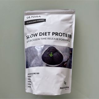 ULTORA SLOW DIET PROTEIN 黒ゴマきなこ風味 1kg(プロテイン)