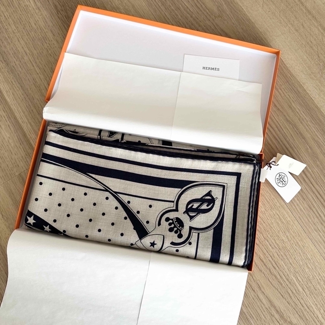 エルメス　HERMES バンダナ　ショール　カシミヤシルク140 ナチュラル