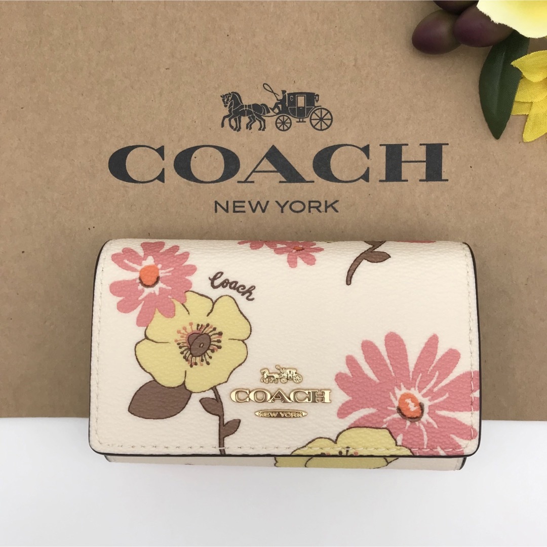 COACH  大人気！！ 5リングキーケース フローラルクラスタープリント 新品