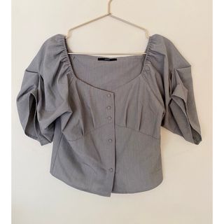 エモダ(EMODA)の【美品】EMODA エモダ ブラウス (シャツ/ブラウス(半袖/袖なし))