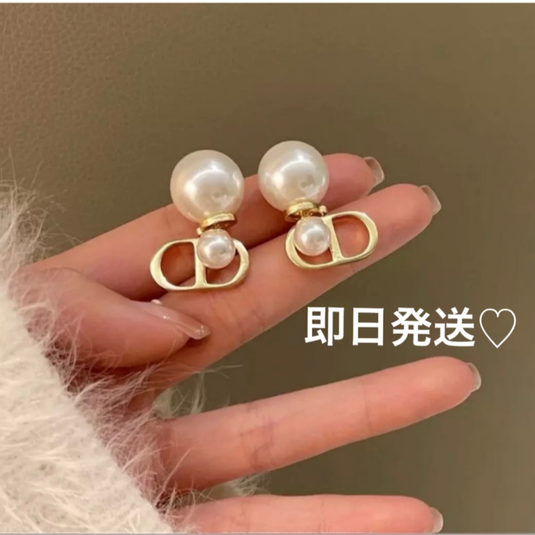 ノーブランド ピアス