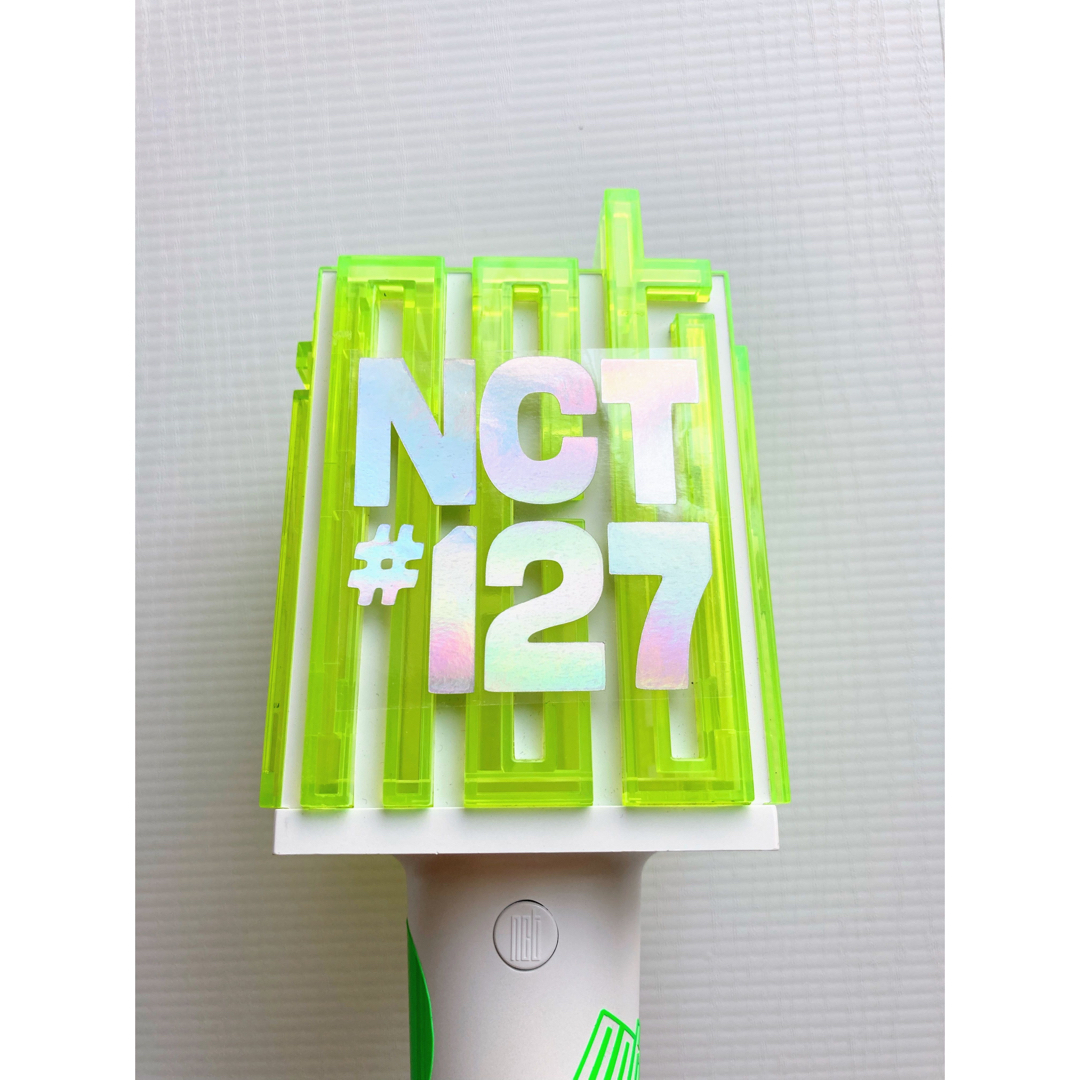 ♯NCT127 草鈍器　ペンライトステッカー　シルバーオーロラ エンタメ/ホビーのCD(K-POP/アジア)の商品写真