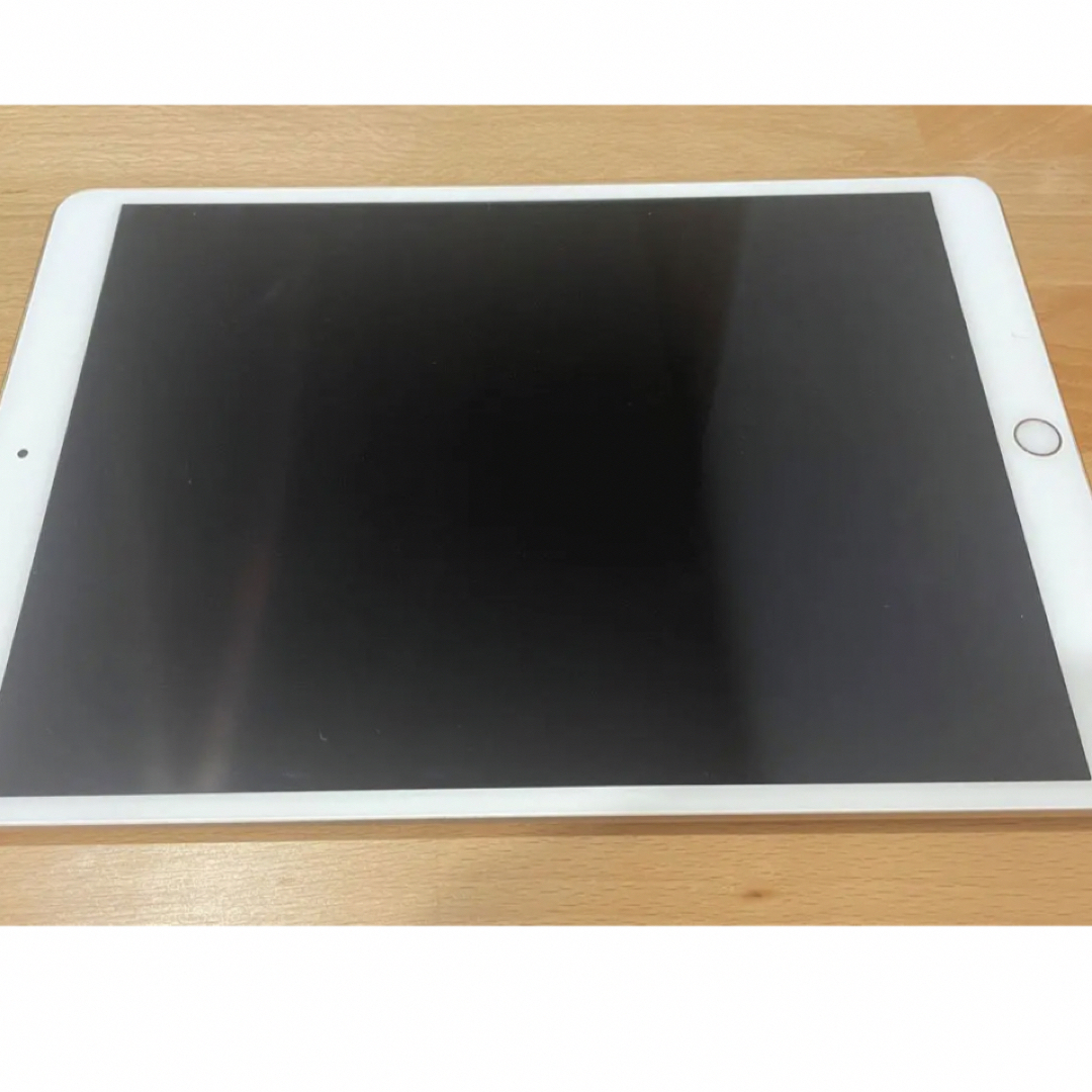 【Apple Pencil付き】iPad Air 第3世代64GB付属品