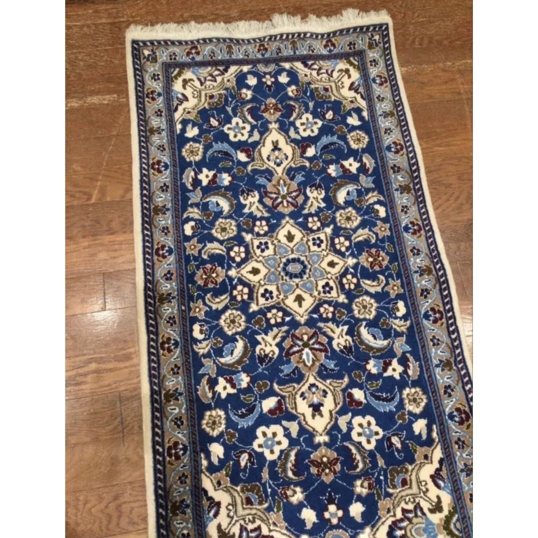 お薦め ランナーサイズ◇ペルシャ絨毯 ナイン産ハビビアン作品 約 388