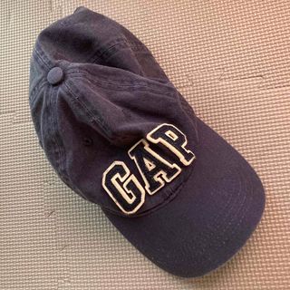 ギャップ(GAP)のギャップ　キャップ(キャップ)