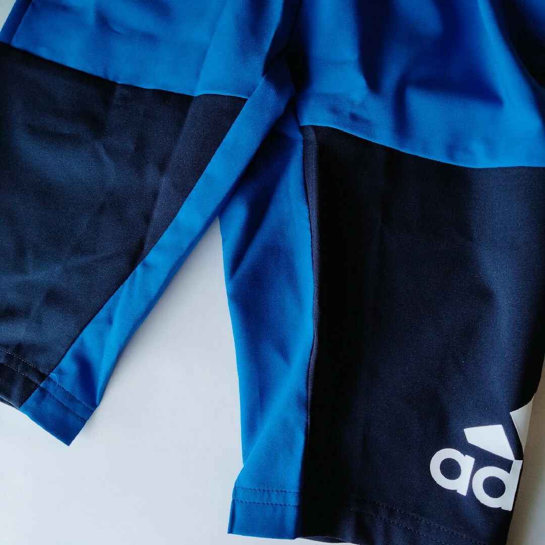 adidas(アディダス)の130 アディダス ジュニア クロップドパンツ 7分丈パンツ キッズ/ベビー/マタニティのキッズ服男の子用(90cm~)(パンツ/スパッツ)の商品写真