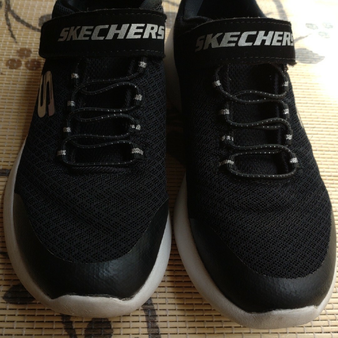 SKECHERS(スケッチャーズ)のあー姫さま専用 キッズ/ベビー/マタニティのキッズ靴/シューズ(15cm~)(スニーカー)の商品写真