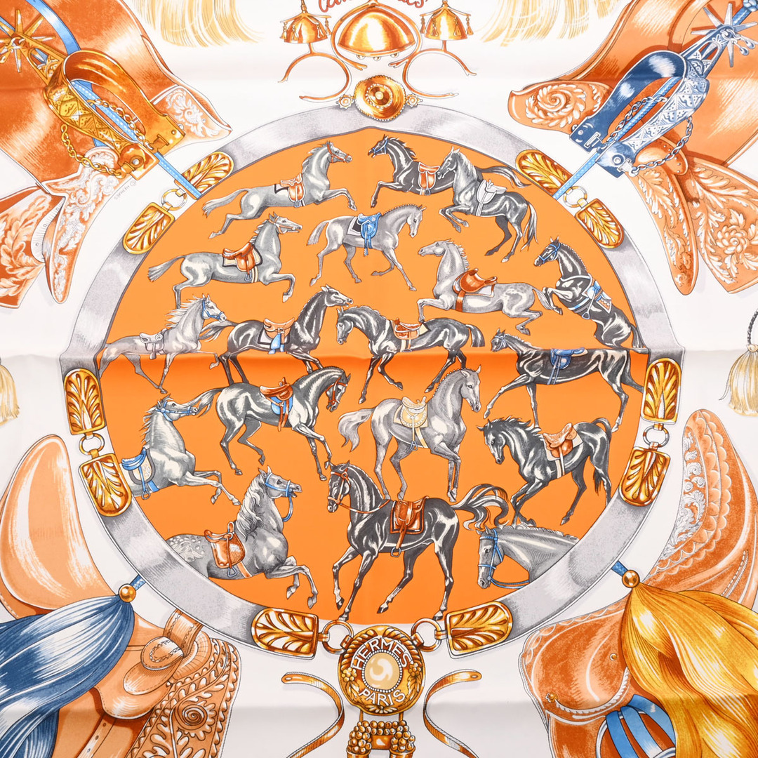 Hermes(エルメス)のエルメス  カレ90 Cavalcades/騎馬行進 スカーフ オレンジ/ レディースのファッション小物(バンダナ/スカーフ)の商品写真