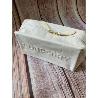 バーバリー(BURBERRY)の新品　バーバリー　BURBERRY ノベルティ ポーチベージュ(ポーチ)