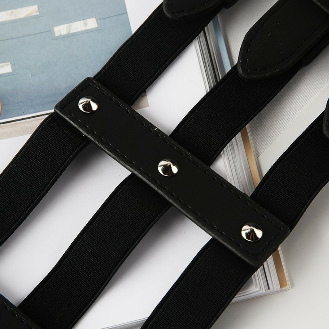 合皮 3連 コルセットベルト バックル 黒 ブラック ロック ガーター ゴシック レディースのファッション小物(ベルト)の商品写真