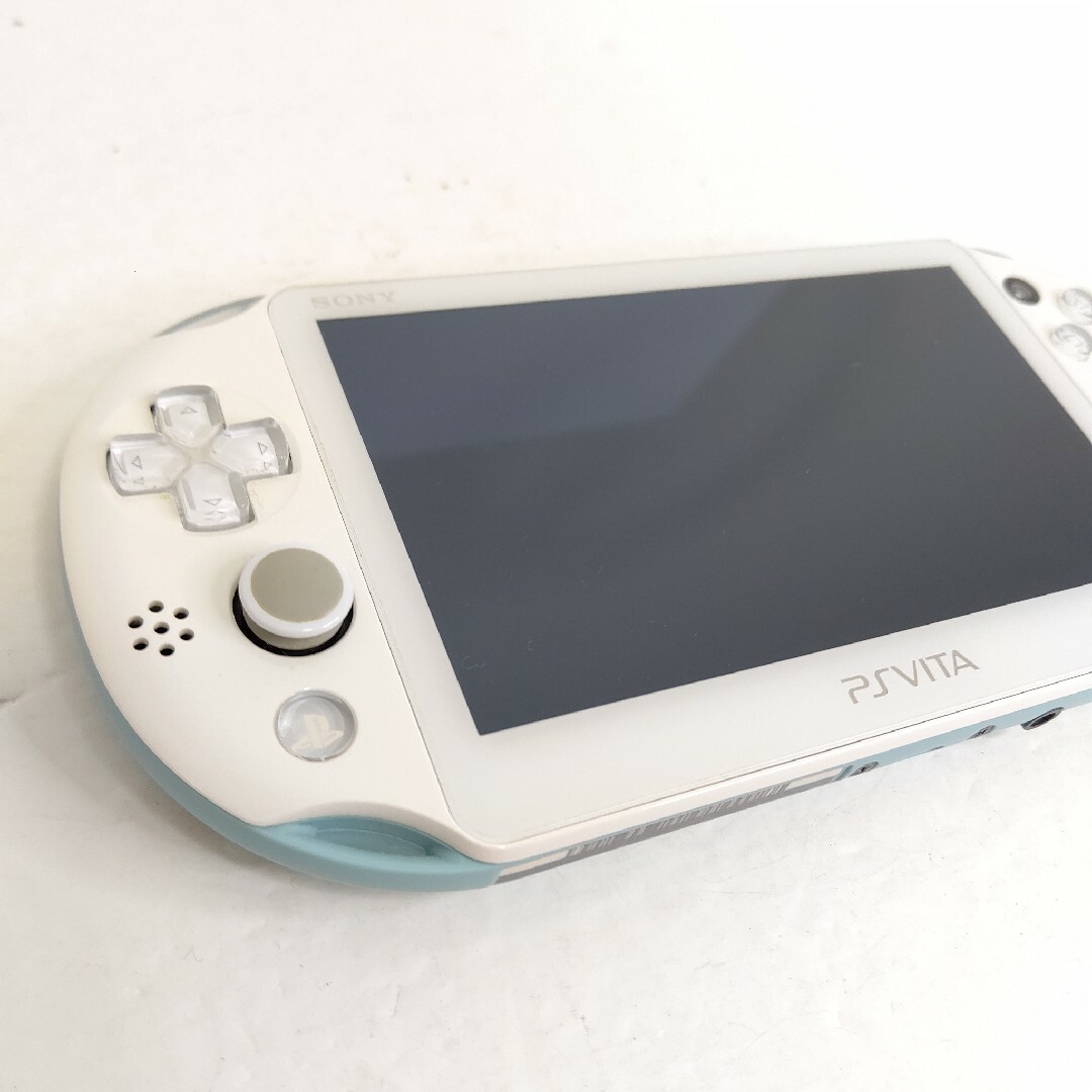 PSVITA pch-2000 ライトブルーホワイト　画面極美品　ソニーゲーム機