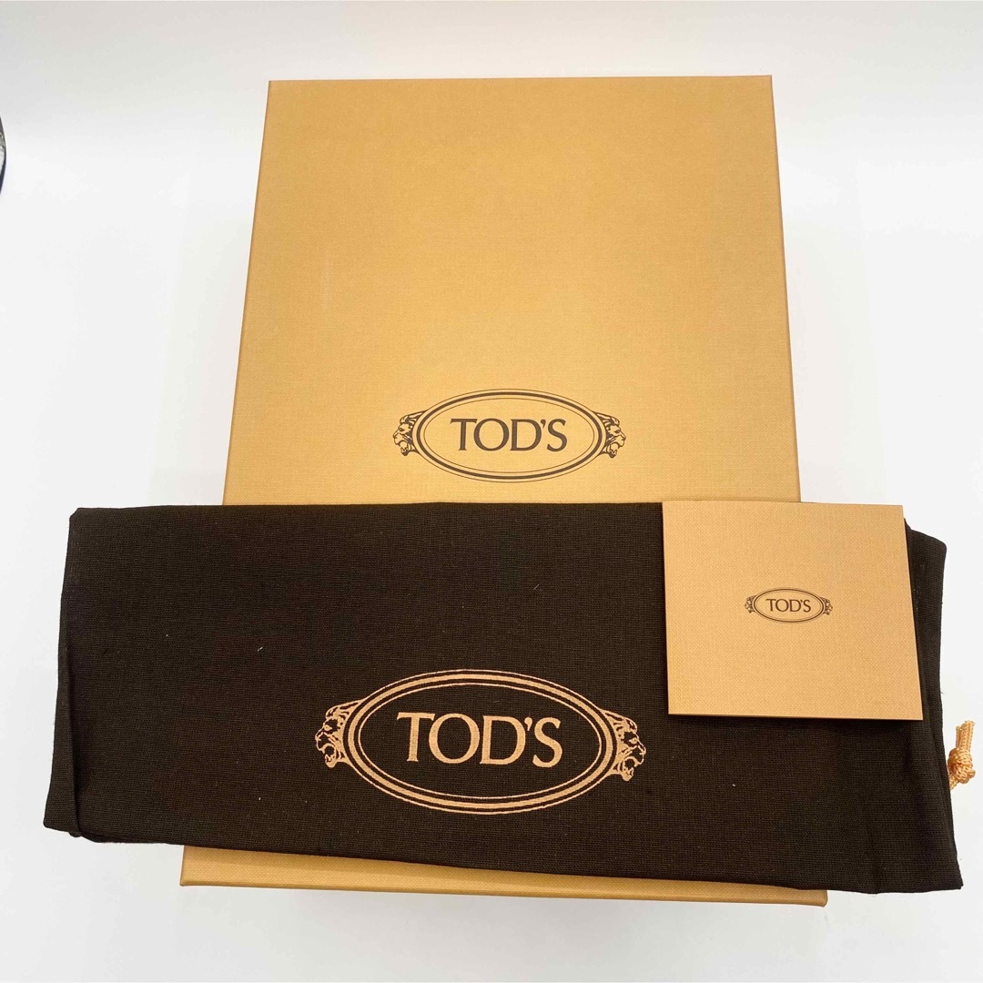 TOD'S - 新品未使用！送料込み☆TOD'S☆ロゴ ケイト レザー ローファー