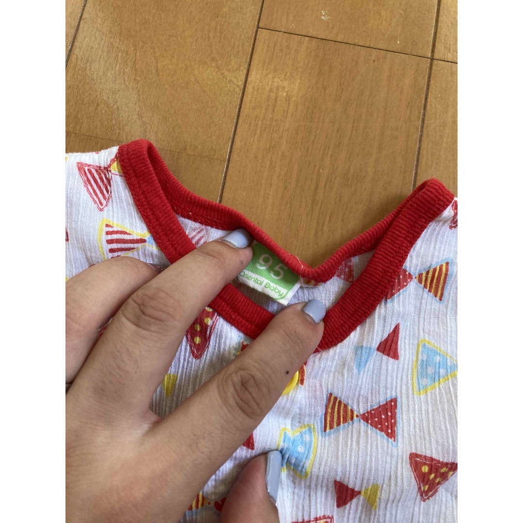 90〜95cm2着セット キッズ/ベビー/マタニティのキッズ服女の子用(90cm~)(Tシャツ/カットソー)の商品写真