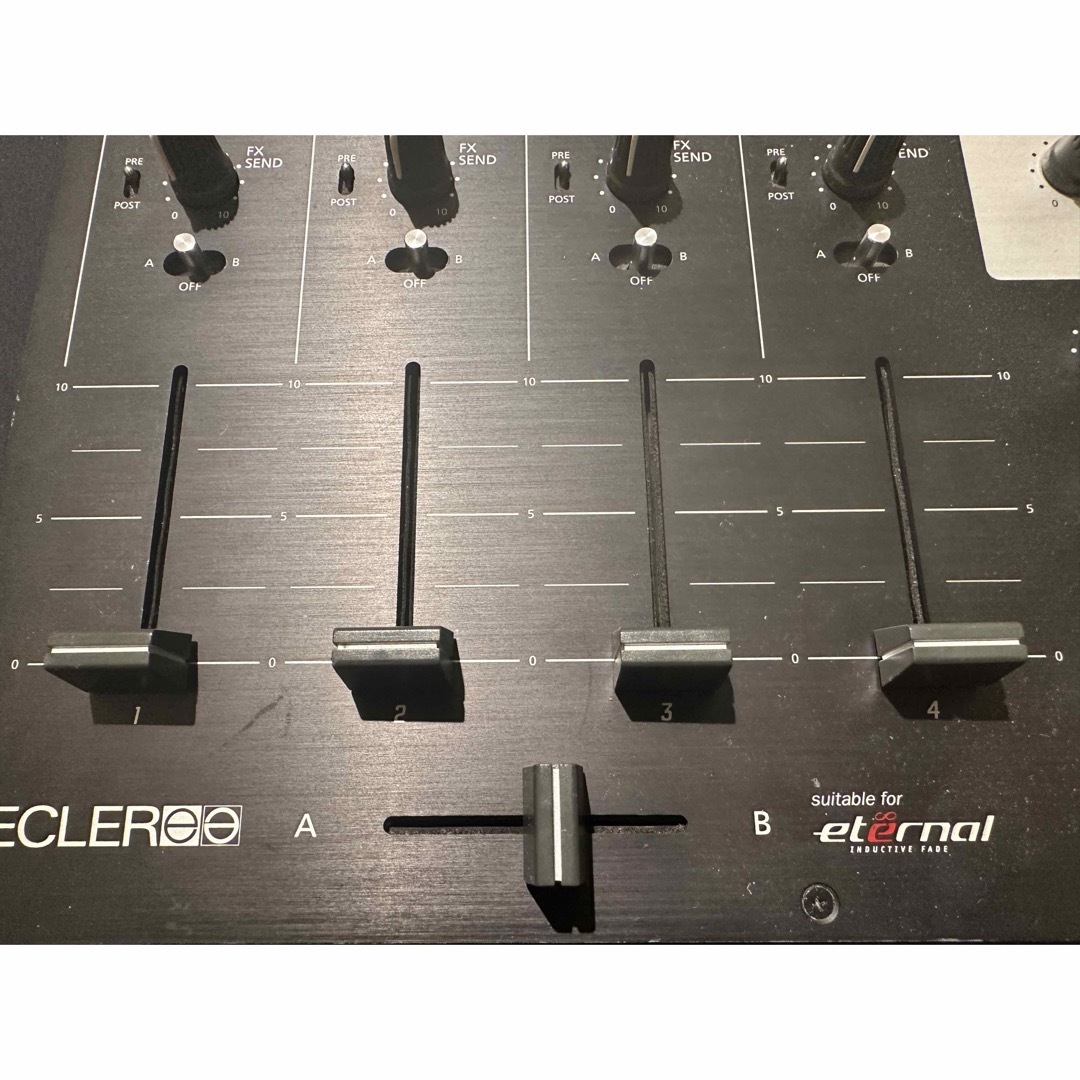 高音質ミキサー　ECLER NUO4.0