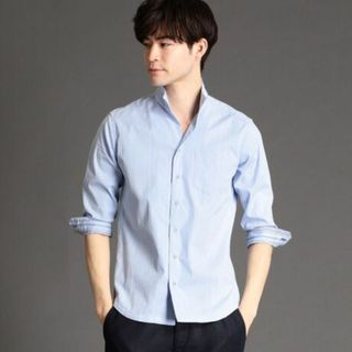 ニコルクラブフォーメン(NICOLE CLUB FOR MEN)の未使用　ニコルクラブフォーメン　裏ストライプ七分袖シャツ☆イタリアンカラー(シャツ)