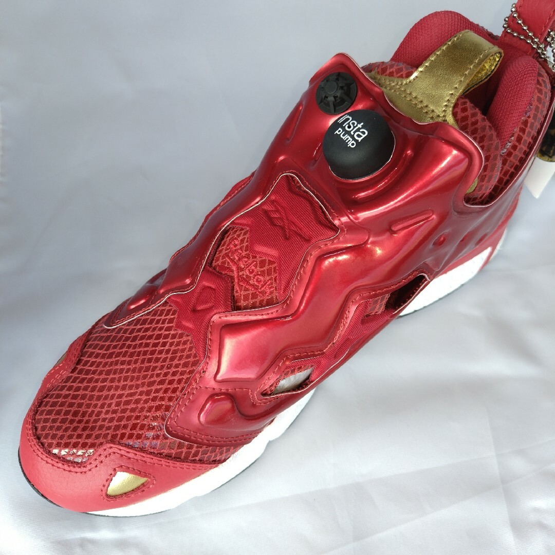 INSTAPUMP FURY（Reebok）(インスタポンプフューリー)の【新品未使用箱付】リーボック インスタ ポンプフューリー　イヤーオブザスネーク メンズの靴/シューズ(スニーカー)の商品写真