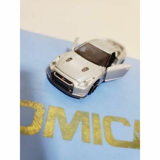 トミー(TOMMY)のトミカ  NISSAN GT-R シルバー 2008(ミニカー)