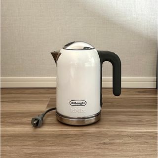 デロンギ(DeLonghi)のデロンギ ケトル 【kMix】(電気ケトル)