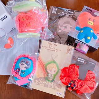 ボウダンショウネンダン(防弾少年団(BTS))のテヒョン テテ TATA V グッズ セット BTS BT21 tinytan(アイドルグッズ)