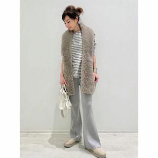 アパルトモンドゥーズィエムクラス(L'Appartement DEUXIEME CLASSE)のタグ付き未使用、Mouton×Knit VEST(毛皮/ファーコート)