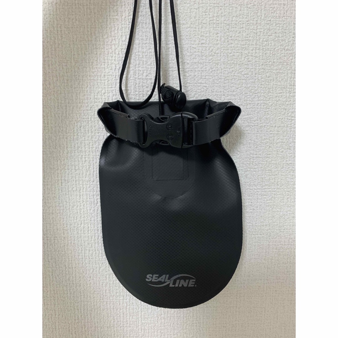 黒大 supreme SealLine® See Pouch シーポーチ