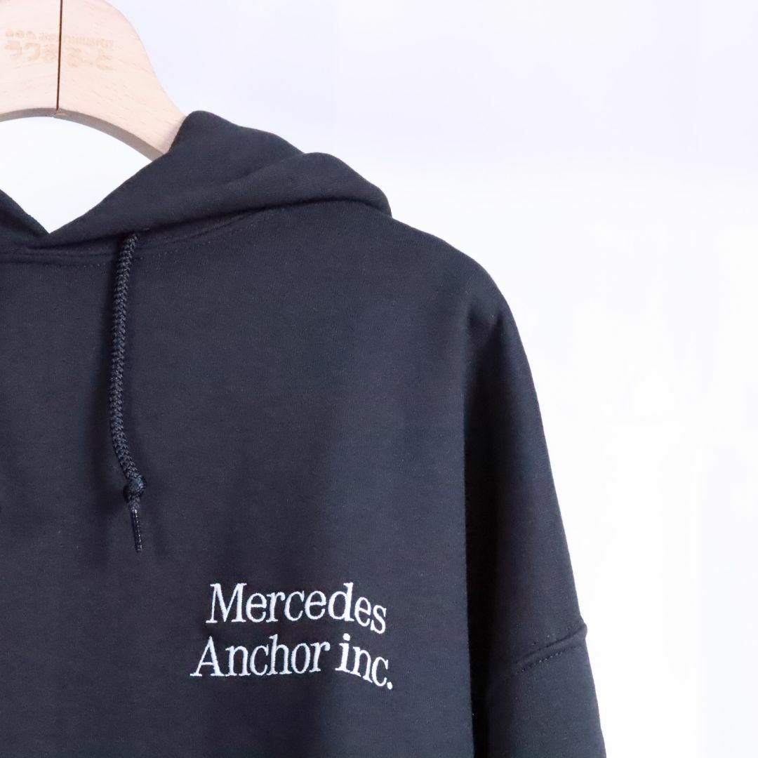 1LDK SELECT(ワンエルディーケーセレクト)の完売品  Mercedes Anchor Inc. Pocket パーカー  黒 メンズのトップス(パーカー)の商品写真