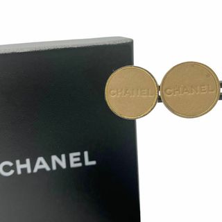 シャネル ラウンド ロゴ ボタン カーフ ゴールド 00A ヴィンテージ CHANEL ベージュ イヤリング