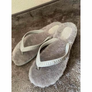 UGG - 極美品UGG CLASSIC SLIPPER☆アグ スリッパー スリッポンの通販