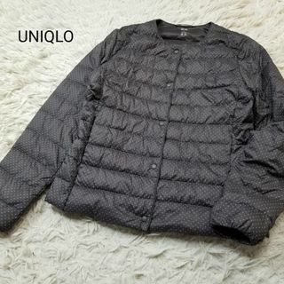 ユニクロ(UNIQLO)の美品UNIQLOレディースMウルトラライトダウンコンパクトジャケット茶系ドット柄(ダウンジャケット)