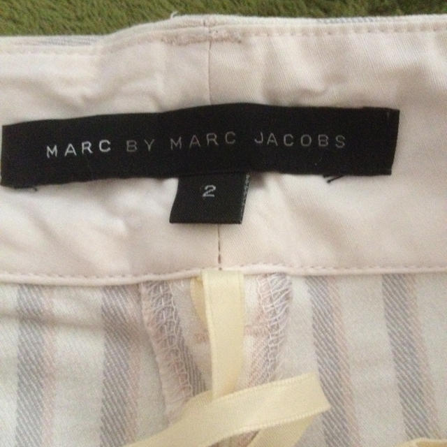 MARC BY MARC JACOBS(マークバイマークジェイコブス)のジェイコブス🌟ストライプパンツ レディースのパンツ(カジュアルパンツ)の商品写真