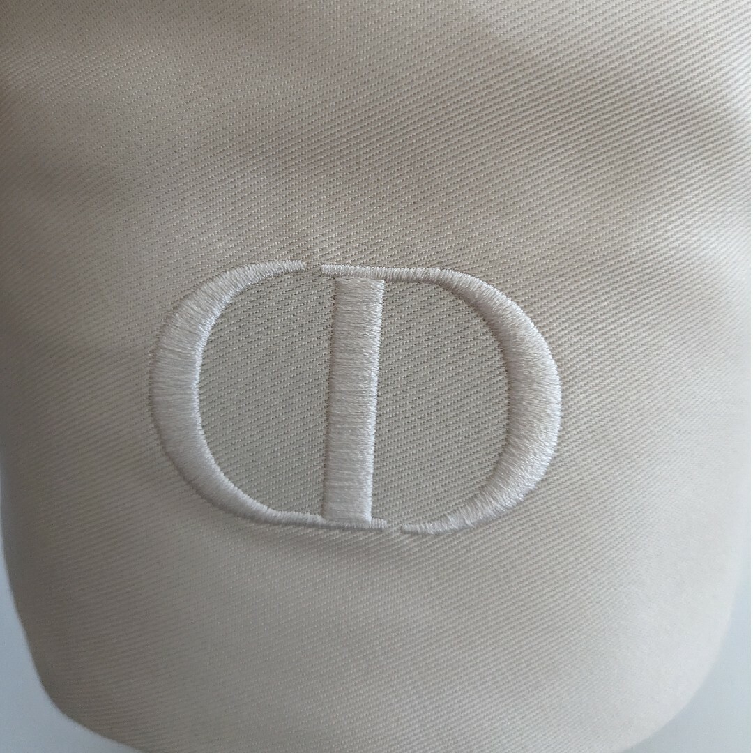 Christian Dior(クリスチャンディオール)のDior 巾着 レディースのファッション小物(ポーチ)の商品写真