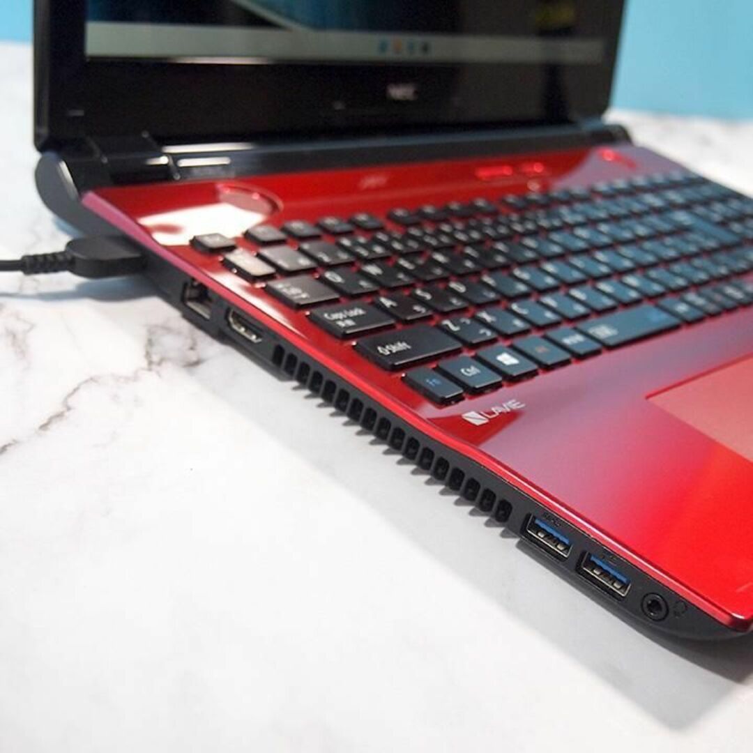第6世代Core i7✨メモリ16GB✨SSD✨ブルーレイ✨ノートパソコン-
