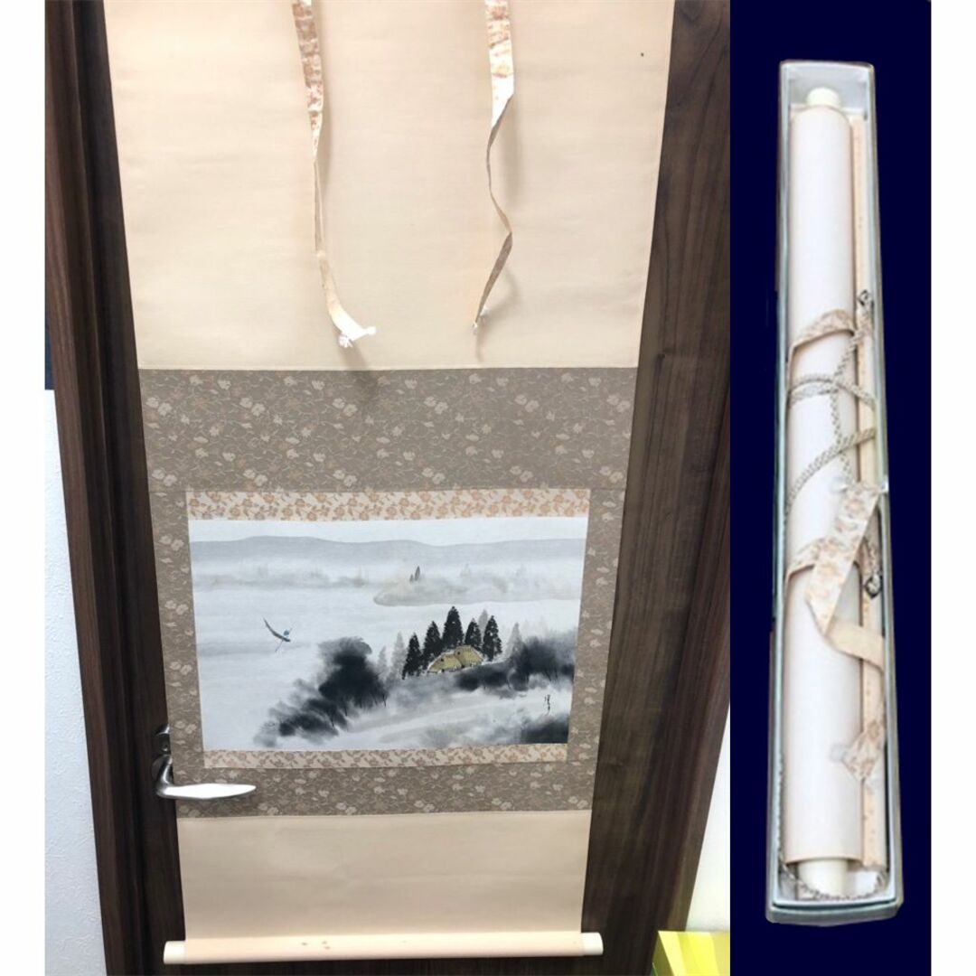 掛軸 鈴子輝月『牡丹』木箱+会津陵月『水墨山水』紙箱+風鎮 掛軸 鈴子輝月『牡丹』木箱+会津陵月『水墨山水』紙箱+風鎮