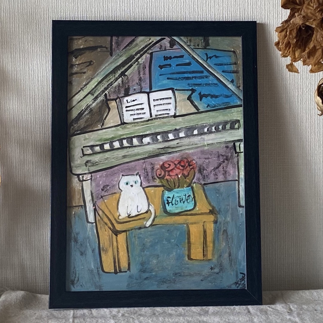 絵画。壁掛け原画【ピアノの部屋の椅子の上の白い猫と美しい花】-