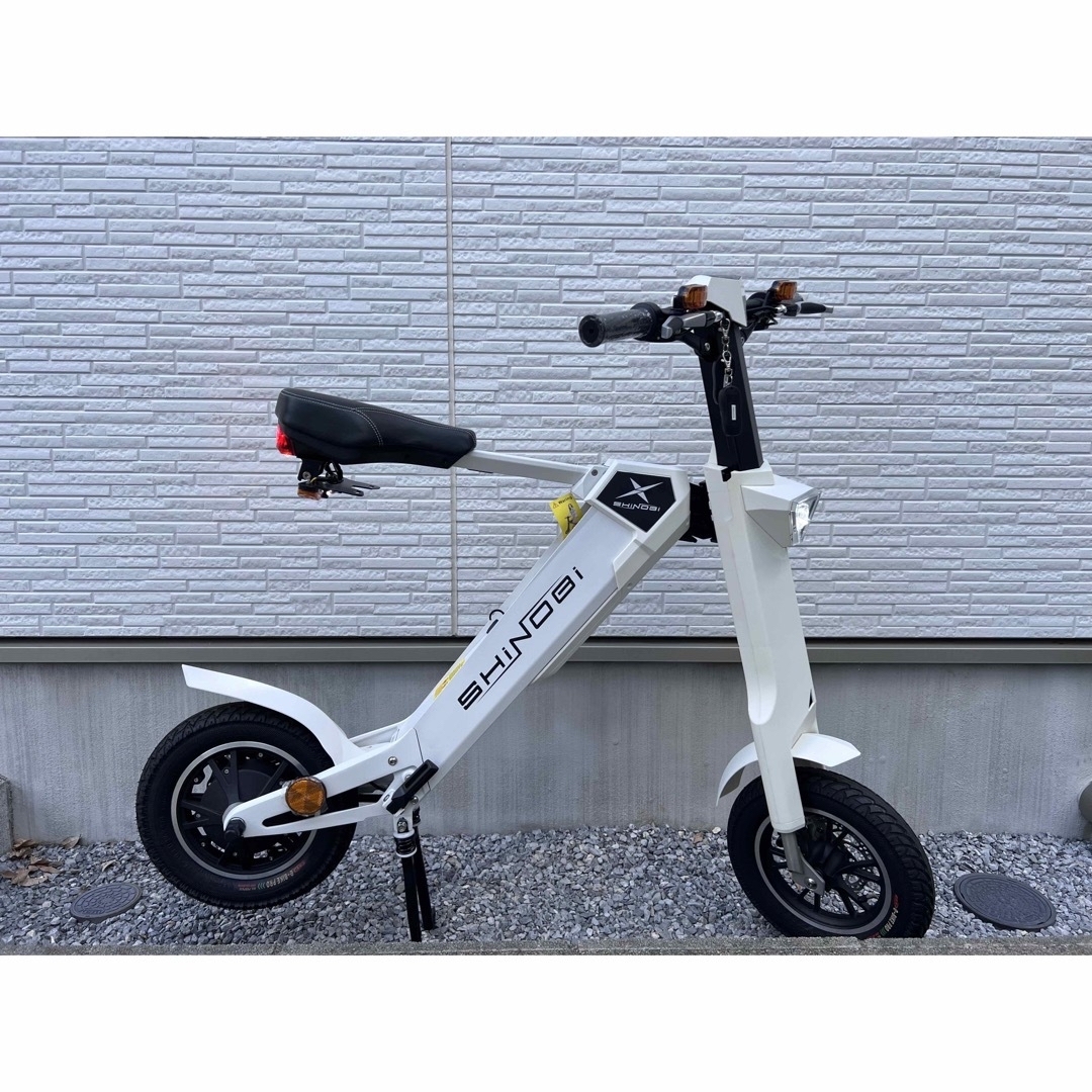 【訳あり特価】SHiNOBi シノビ　電動バイク　原付バイク 自動車/バイクのバイク(車体)の商品写真