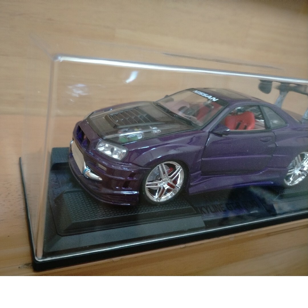 絶版　スカイライン　GT-R  R34 1/24 ニッサン エンタメ/ホビーのおもちゃ/ぬいぐるみ(ミニカー)の商品写真